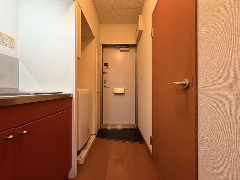 レオパレス池州町 玄関