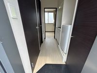 レオネクストブラウンハイツ 玄関