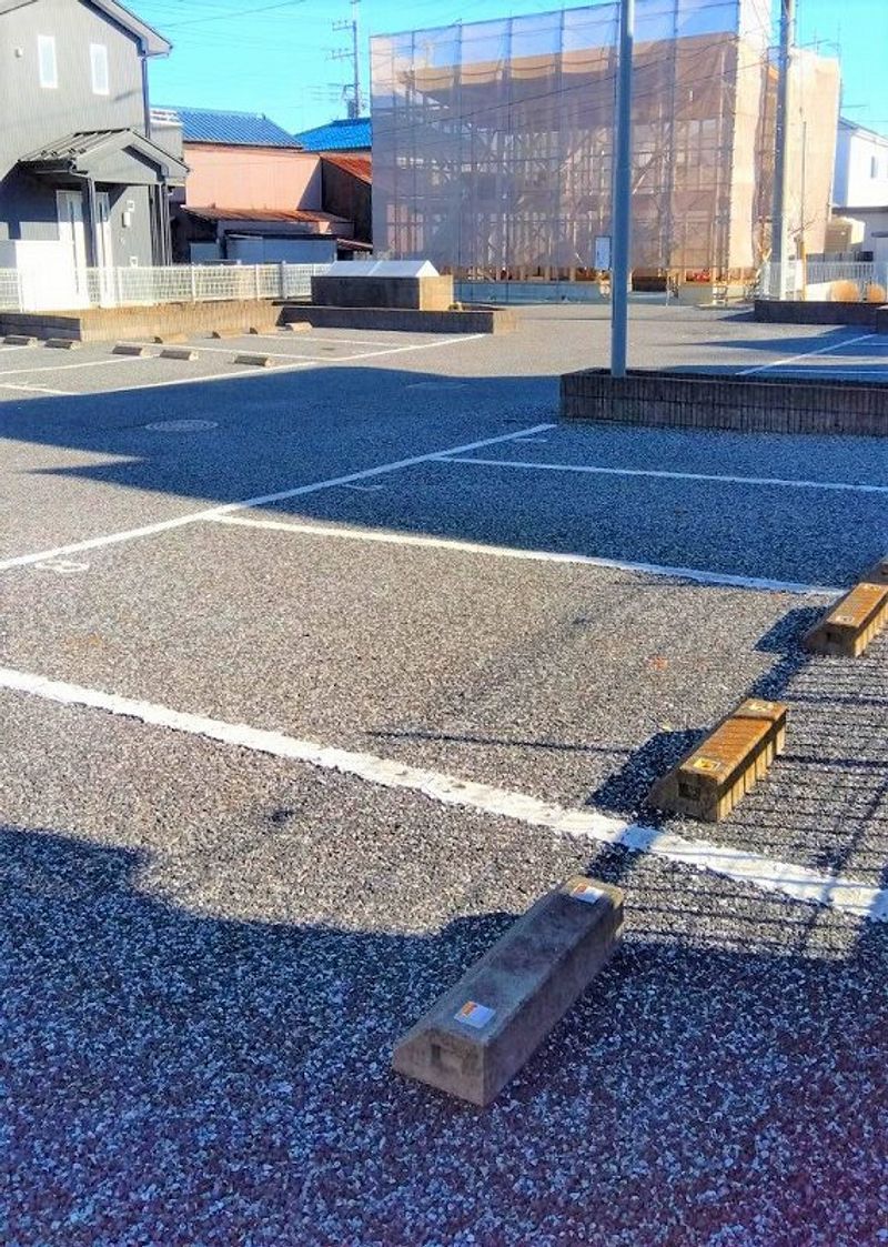 レオパレスコンフォート 駐車場