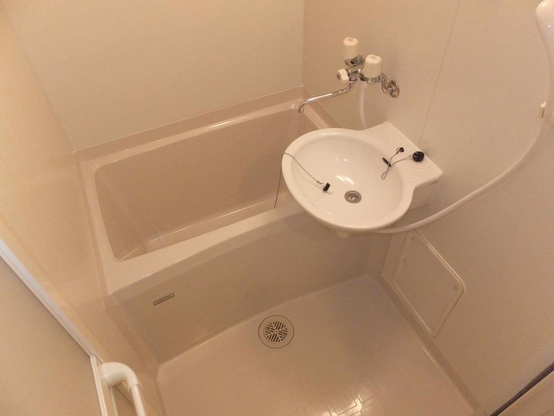 leopalace Yoshii Bathroom