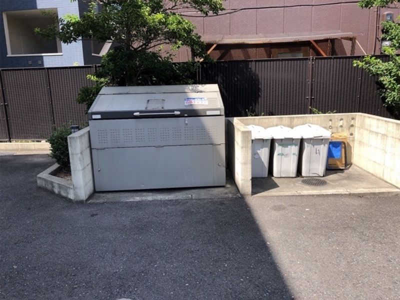 レオパレスサンク大日 共用部分