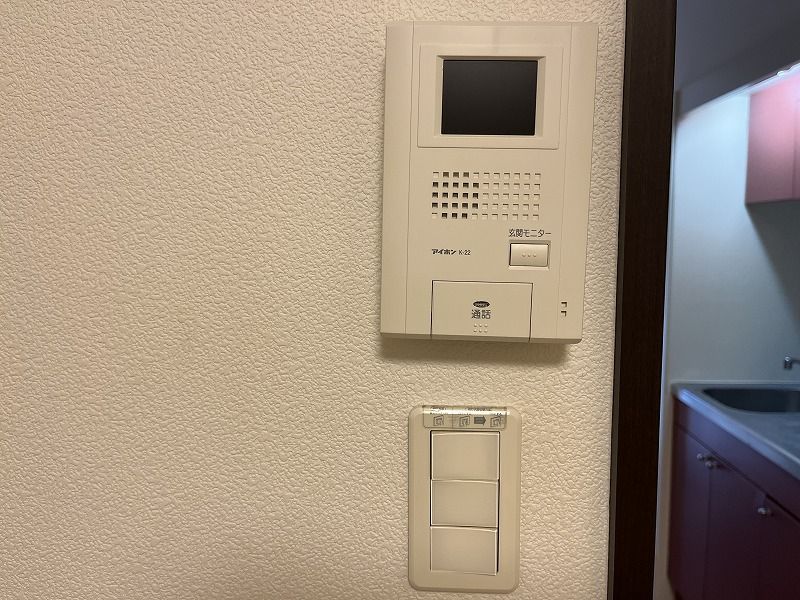 レオパレスホワイトヒルズ西生田 セキュリティ