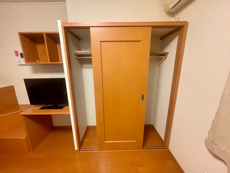 レオパレスダイカ 収納