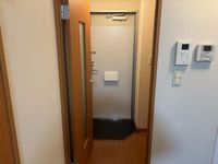 レオパレスノワール　Ⅱ 玄関