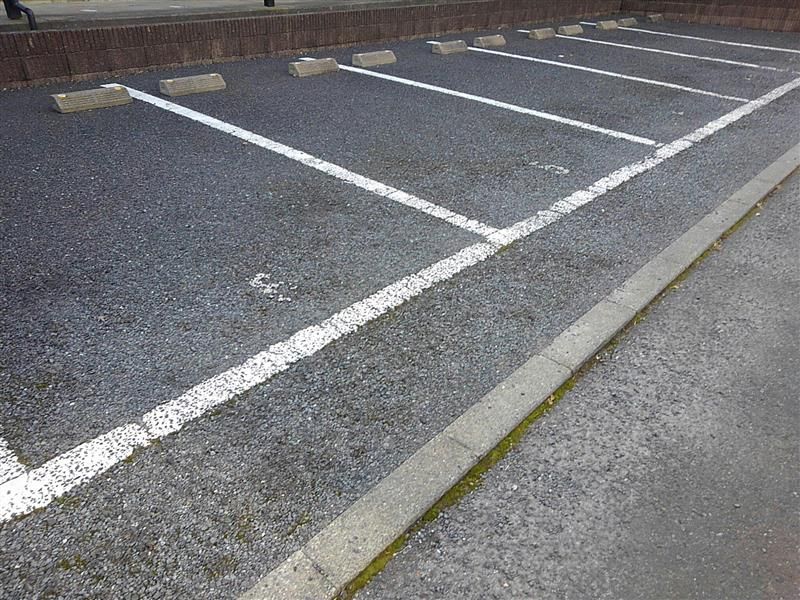 レオパレス栄Ａ 駐車場