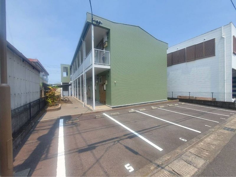 レオパレス紫原 外観