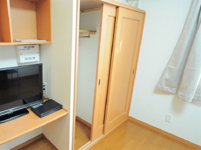 レオパレスハシマ 収納
