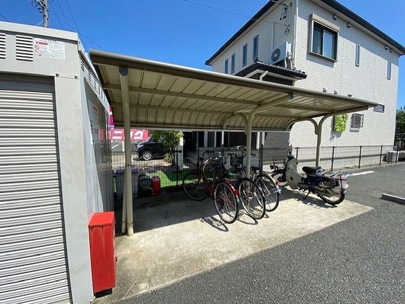 レオパレストルネード　舞阪 共用部分
