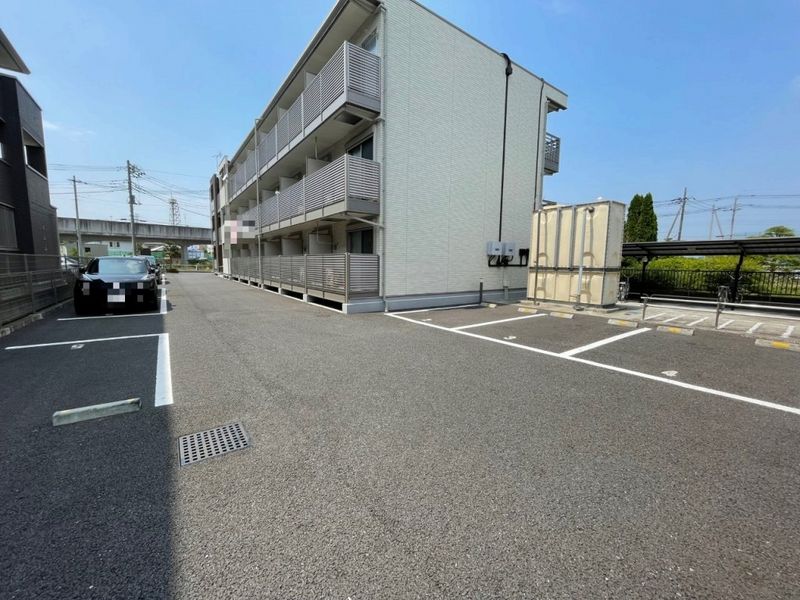 ミランダキャッスル 駐車場