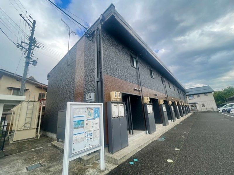 レオパレスダイカ 外観