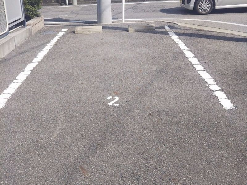 レオパレス竹喜志 駐車場