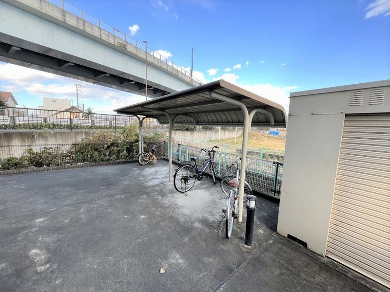 レオパレス向田 共用部分