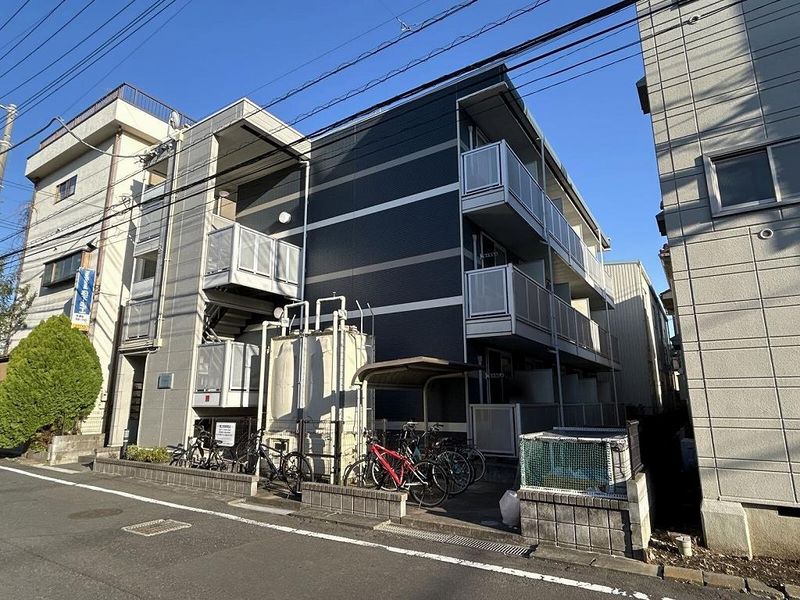レオパレスピースエム 外観
