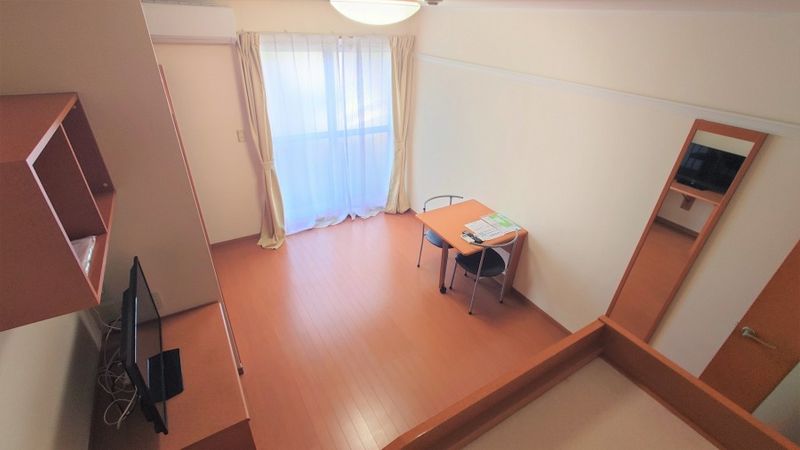 レオパレス駒ヶ根 居間