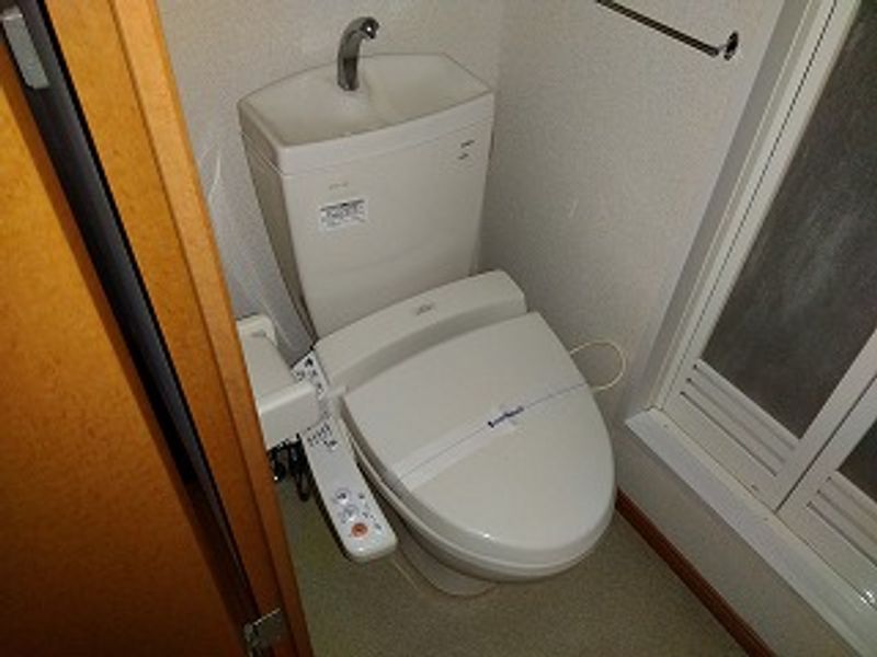 レオパレススイーツ トイレ