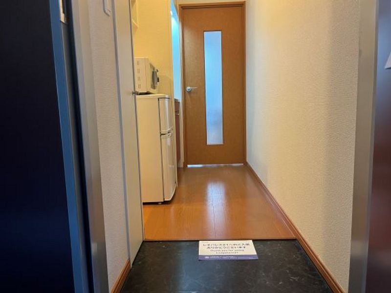 レオパレスこうべ山手２番館 玄関