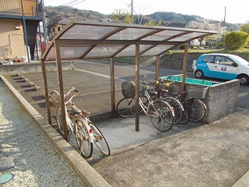 レオパレス栗生 共用部分