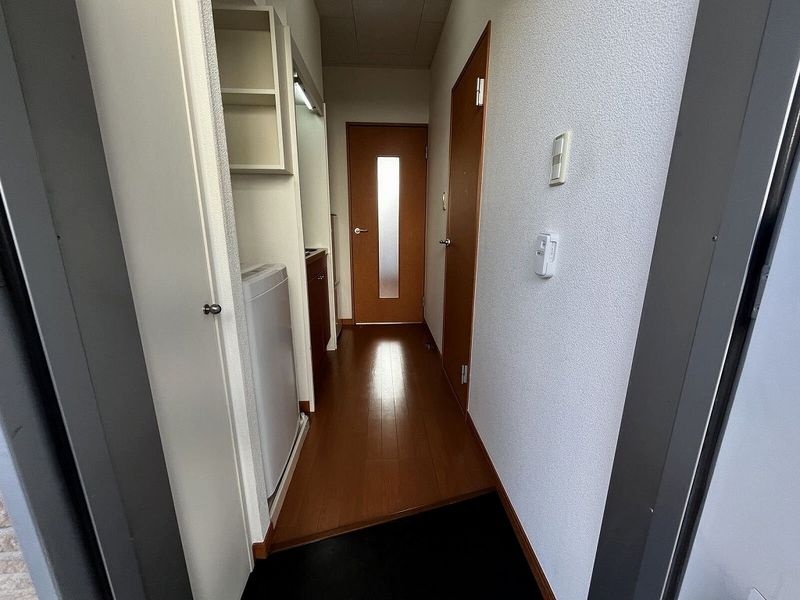 レオパレスコンフォート成城 玄関