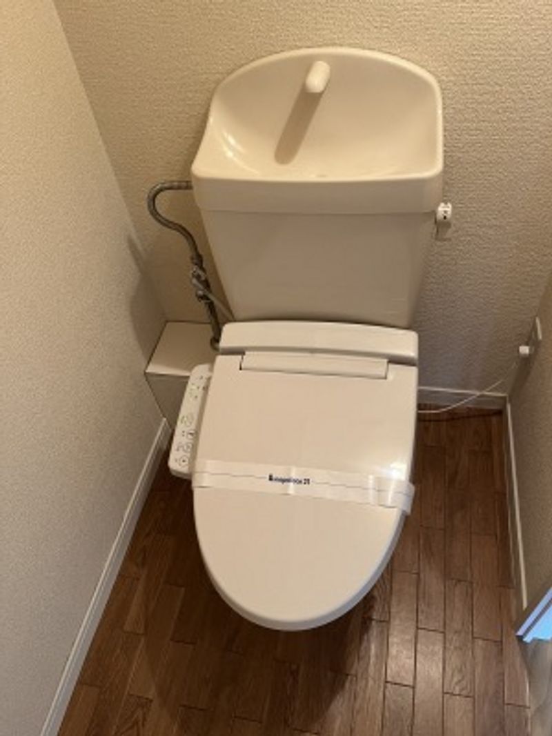 レオパレスカルムＮＡＢＡ トイレ