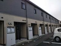 レオパレスルミエール ロビー