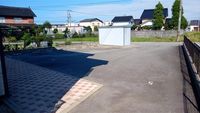 レオパレスみらい 駐車場