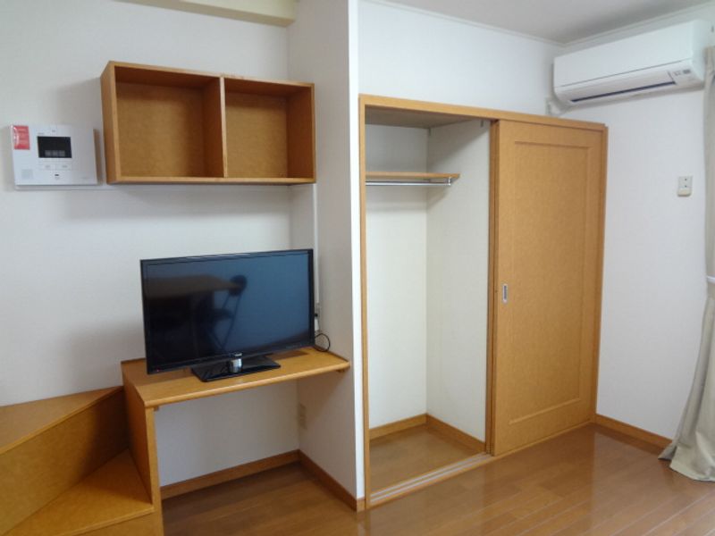 レオパレスあめやⅡ 収納