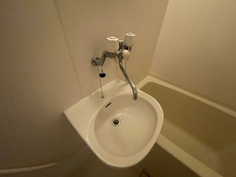 レオパレス向日葵 洗面台