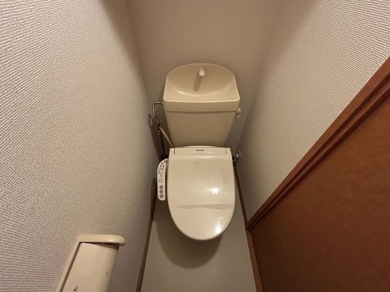 レオパレスコンフォール トイレ