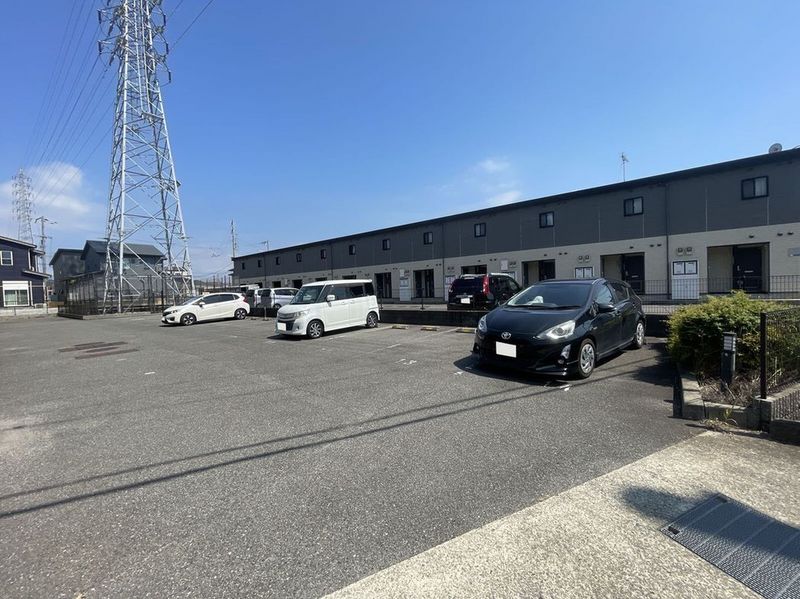 レオパレスドリームＷＫＴ 駐車場