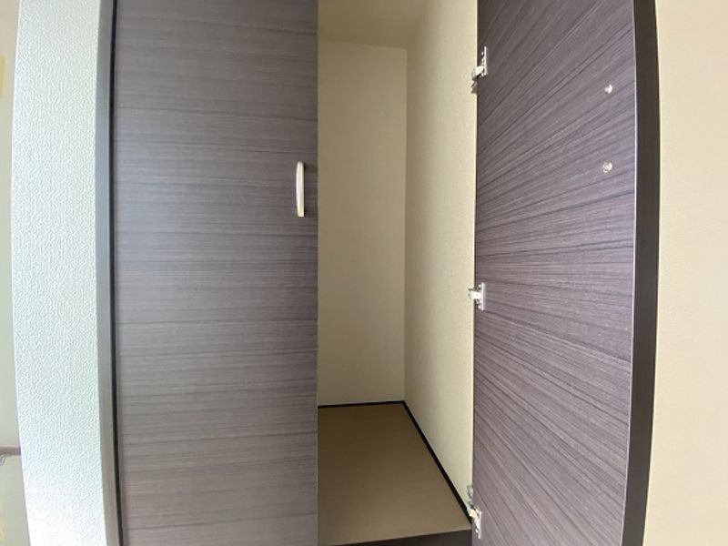 レオネクストグレイス 収納