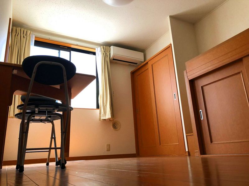 レオパレスシャルマン　浅野Ⅱ 居間