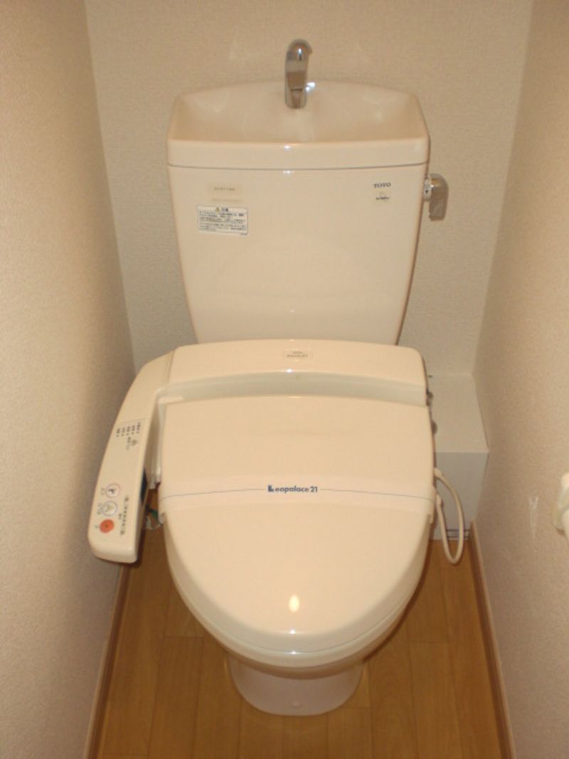 レオパレスリモーネⅡ トイレ
