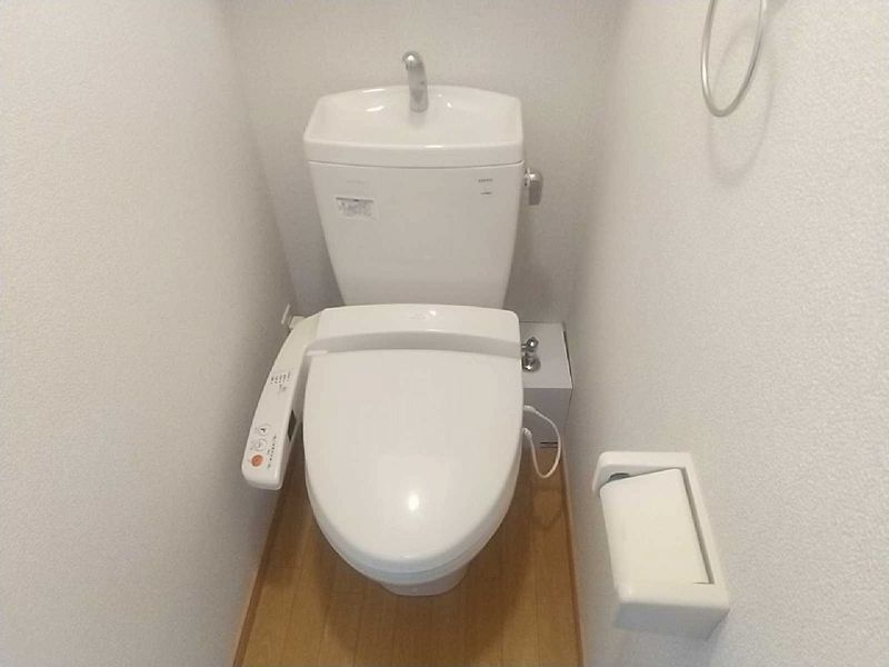 レオパレスマイム トイレ