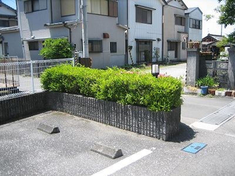 レオパレスＳｕｎｄｏｗｎｅｒ 駐車場