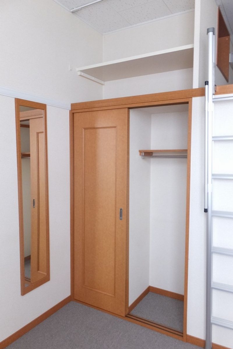 レオパレスｃｏｔｔａｇｅ 収納