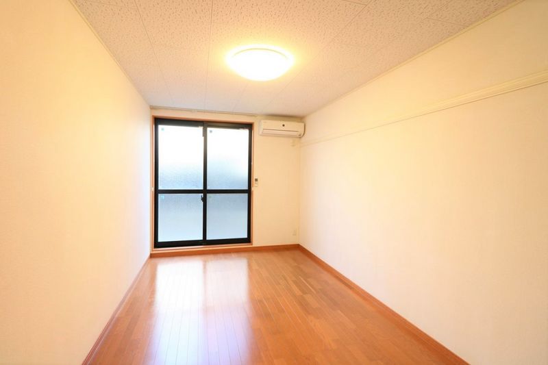 レオパレス田中殿 居間