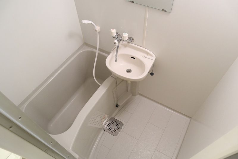 レオパレスシャンデテ 風呂