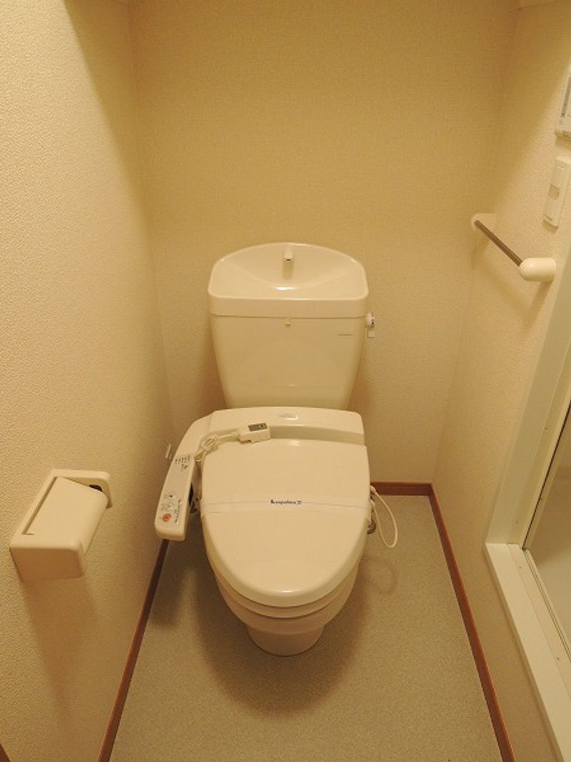 レオパレスまつど雅 トイレ