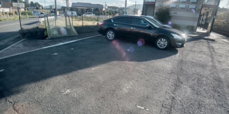 レオパレス裕也 駐車場