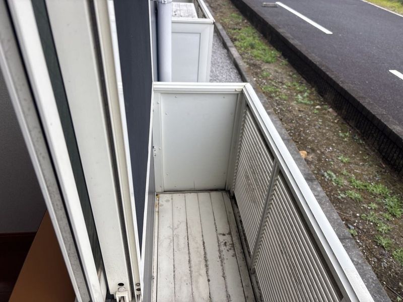 レオパレスＶＩＣＴＯＲＹＯＮＥ バルコニー