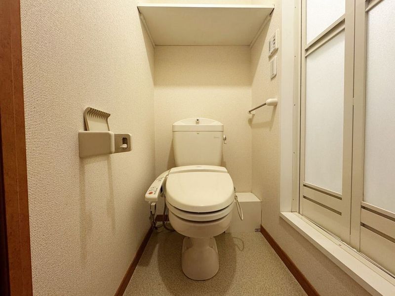 レオパレススカイブルー トイレ