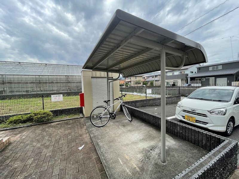 レオパレスＭｕｎｄａｋａ 共用部分