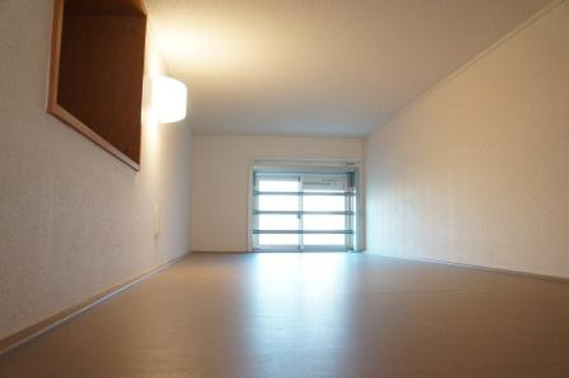 leopalace Courage Other