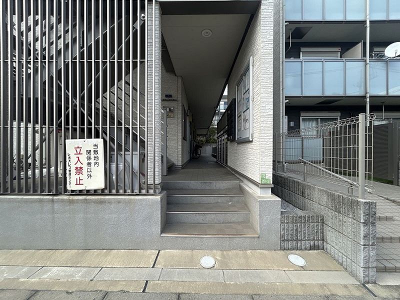 CLEINO MOON II 入口