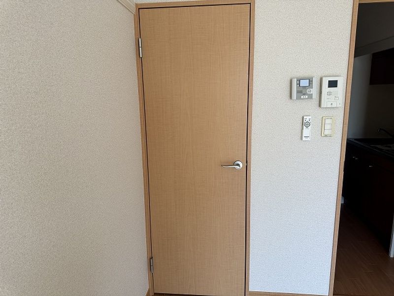 レオパレスプランドール鶴見 収納