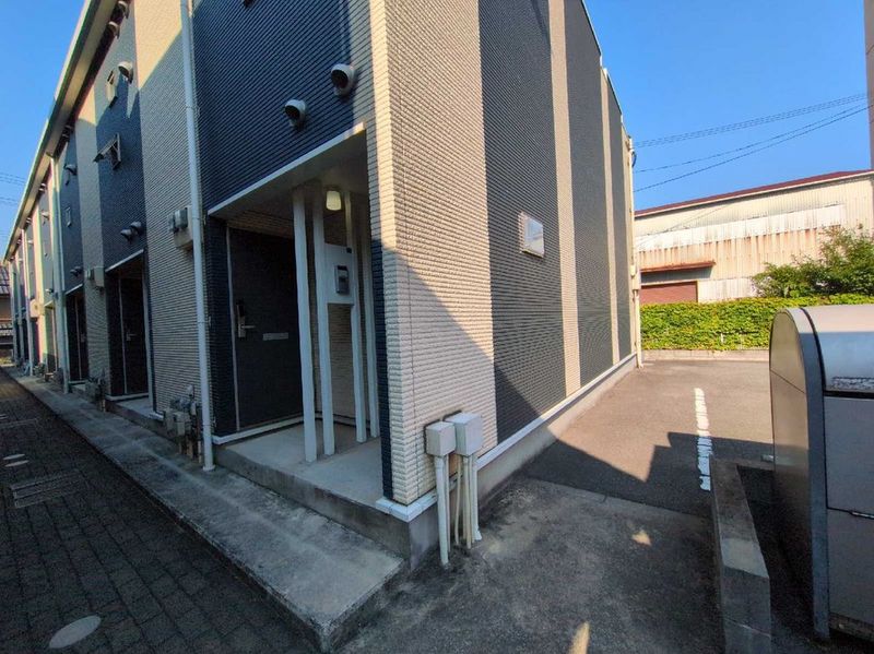 レオネクストブルースカイ エントランス