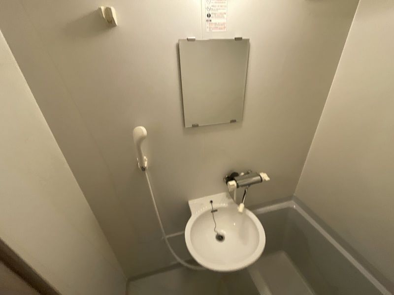 レオパレスブルースカイⅣ 洗面台