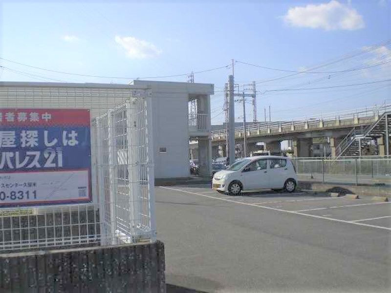 レオパレスソニック 駐車場