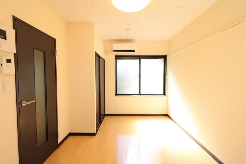 LEONEXT Mibu Shakomae Living room