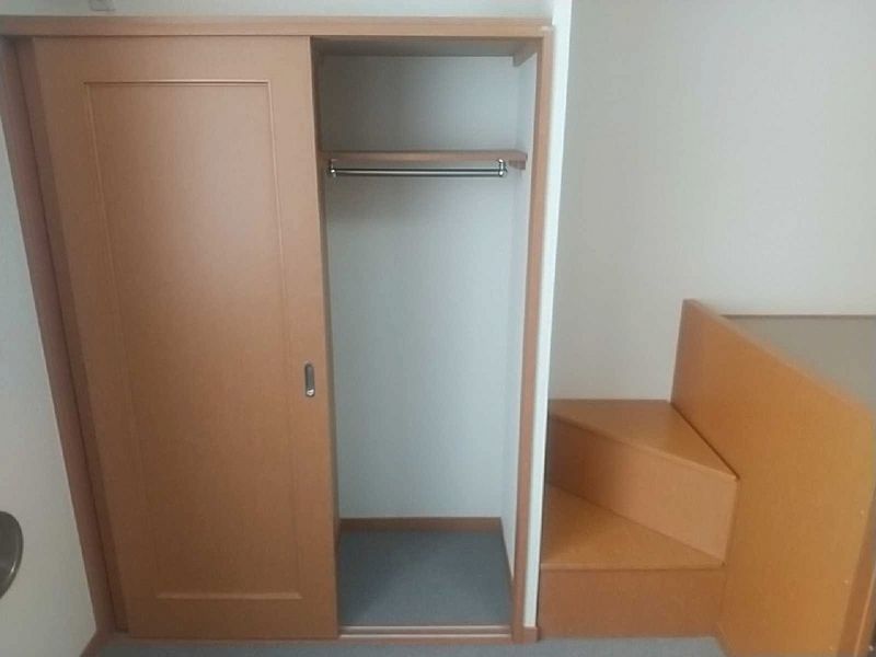 レオパレスヴェール 収納